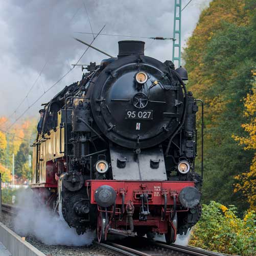 Ein besonderes Erlebnis ist die Fahrt mit der Rübelandbahn zwischen Blankenburg und Rübeland.